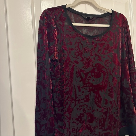 Vera Wang lingerie style black long sleeve semi-sheer blouse red velvet details - Picture 2 of 11